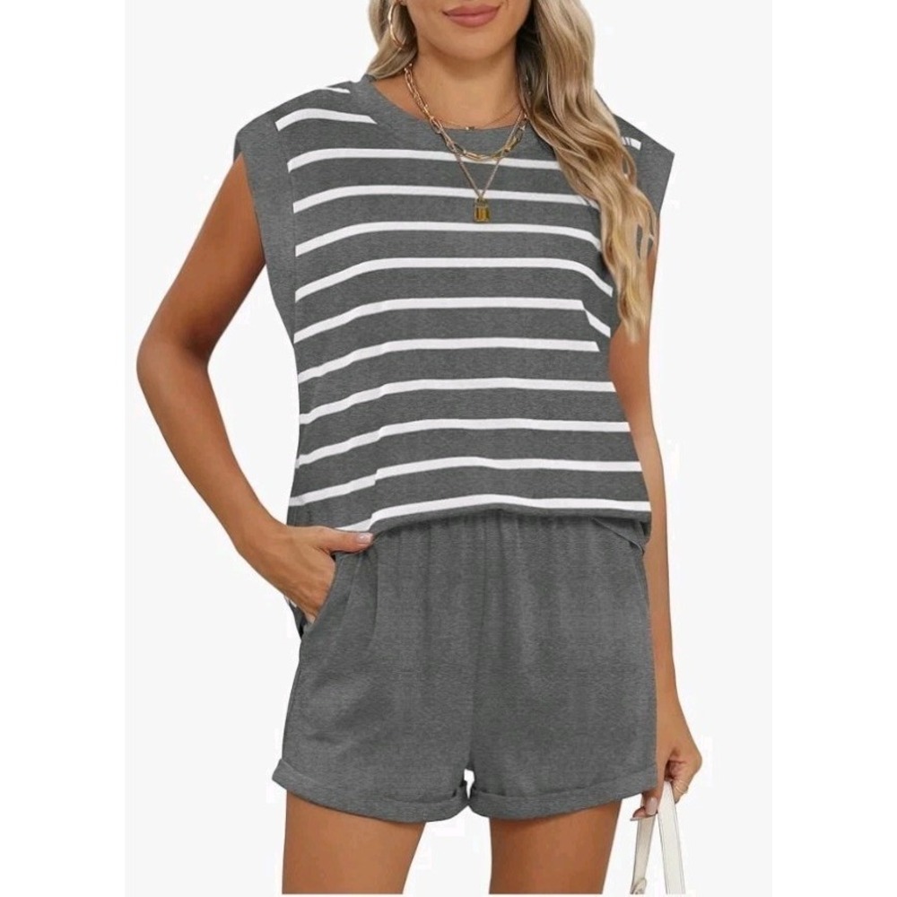 Rubzoof 2 Piece Outfit Gray Striped Womens Large Lightweight‎ Lounge Travel